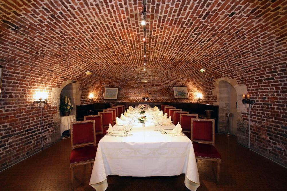 Chateau De La Motte Fenelon Cambrai Bagian luar foto